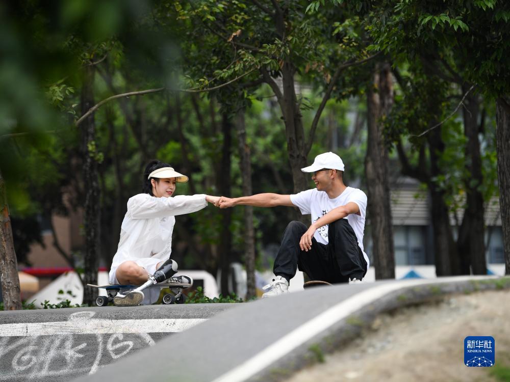 亿贝娱乐手机版下载
